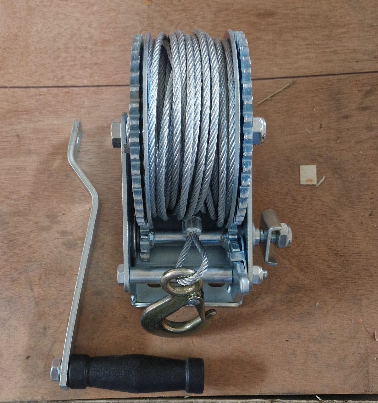 ЛЕБЕДКА РУЧНАЯ TOR ЛН-1200 (LHW) Г/П 0,5 Т, ДЛИНА ТРОСА 10 М