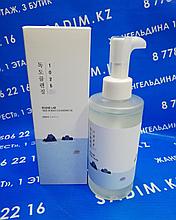 Гидрофильное масло Round Lab 1025 Dokdo Cleaning Oil