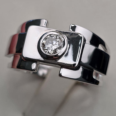 Золотое кольцо 585 проба с бриллиантами 0,5Сt, SI1/K  21p Сертификат GIA