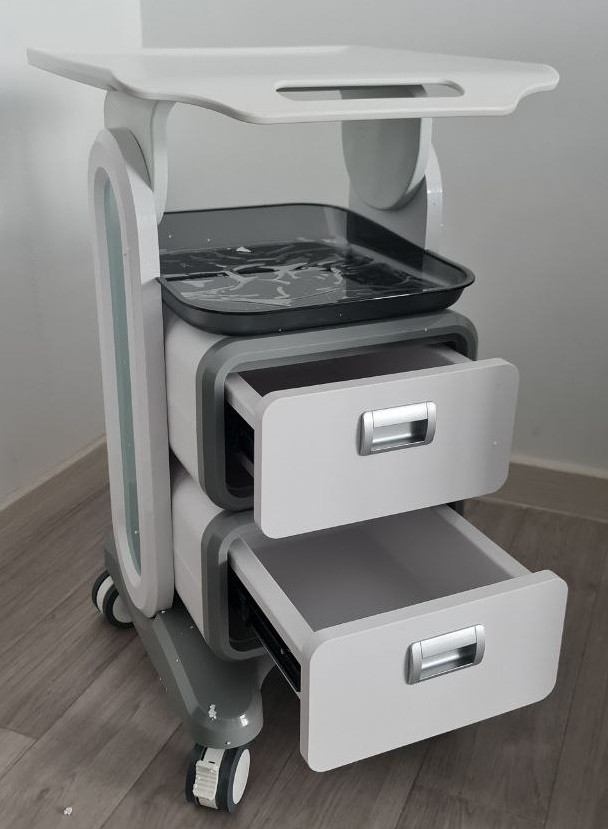 Столик медицинский