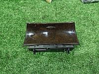 Пепельница Mercedes-Benz CLS-Class C219 M273.960 2006 перед. (б/у)