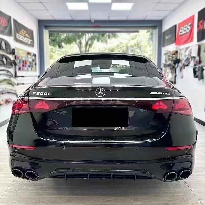 Задний диффузор E53 AMG с насадками на выхлоп для Mercedes-Benz E-class W214 2023-2024+ АМГ диффузор