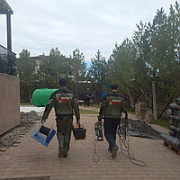 Сборка емкостей в помещении