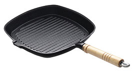 СКОВОРОДА 23х23см рифленая с носиком с деревян. ручкой чугун  Luxstahl[HE85]