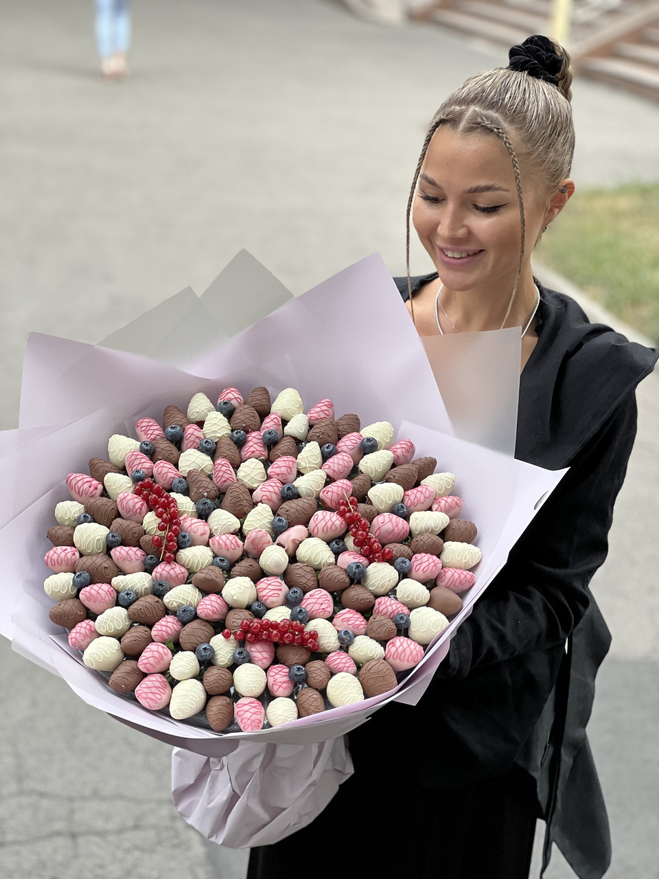 Клубника в шоколаде XXL