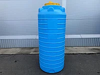 Емкость цилиндрическая вертикальная 750л