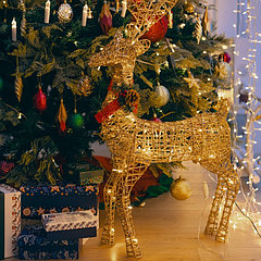 Светодиодная фигура «Олень золотистый» 35 × 60 × 10 см, металл, 220 В, мерцание, свечение тёплое бел ...