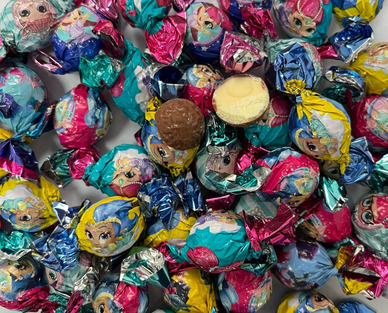 Шоколадные конфеты LOL, Trolli, Принцессы 200 гр  (Ф)