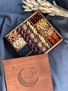 Рамадан набор с финиками в шоколаде