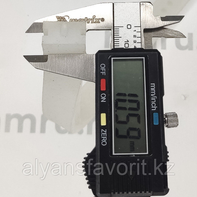 Резина силиконовая под запаечную планку (размер 405×19×11 мм)