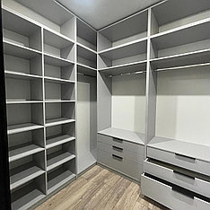 Шкафы гардеробные "Uno"