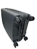 Средний пластиковый дорожный чемодан на 4-х колёсах "Fashion"., фото 6