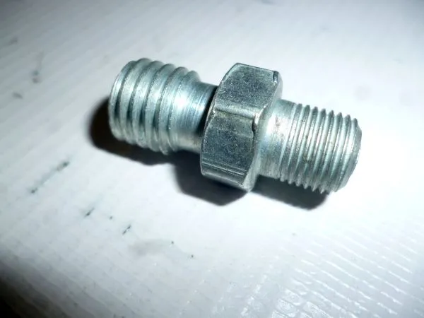 Штуцер 240-3509232 с блока на компрессор (г3020), фото 1