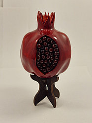 Гранит статуэтка Гранат Изобилия 8 см, дерево