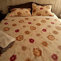 Aivengo, постельное белье, 1,5х спалка, цвет светлый с принтом