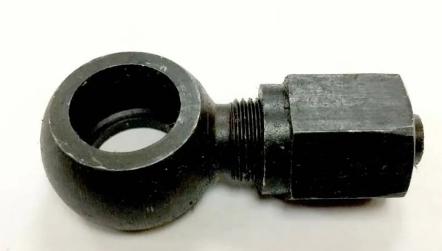 Угольник 240-1104118 метал б/гайки дешёвый (г2938)
