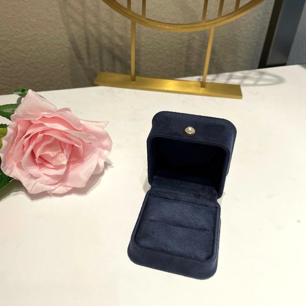 Ювелирная шкатулка под кольцо декоративная синий бархат, фото 1