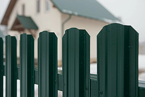 Еуротрапеций 118 (МАТТ) металл пикет қоршауы