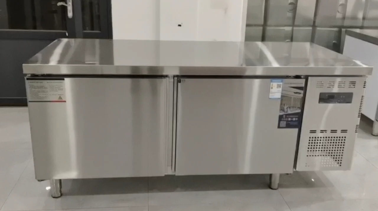 Стол холодильник 120*70 см