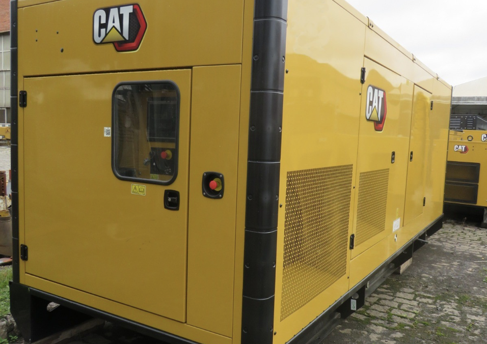 Генератор CAT C18 (AR300970)