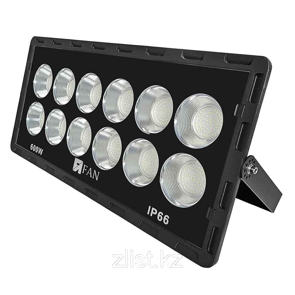 Прожектор LED софит 600 W