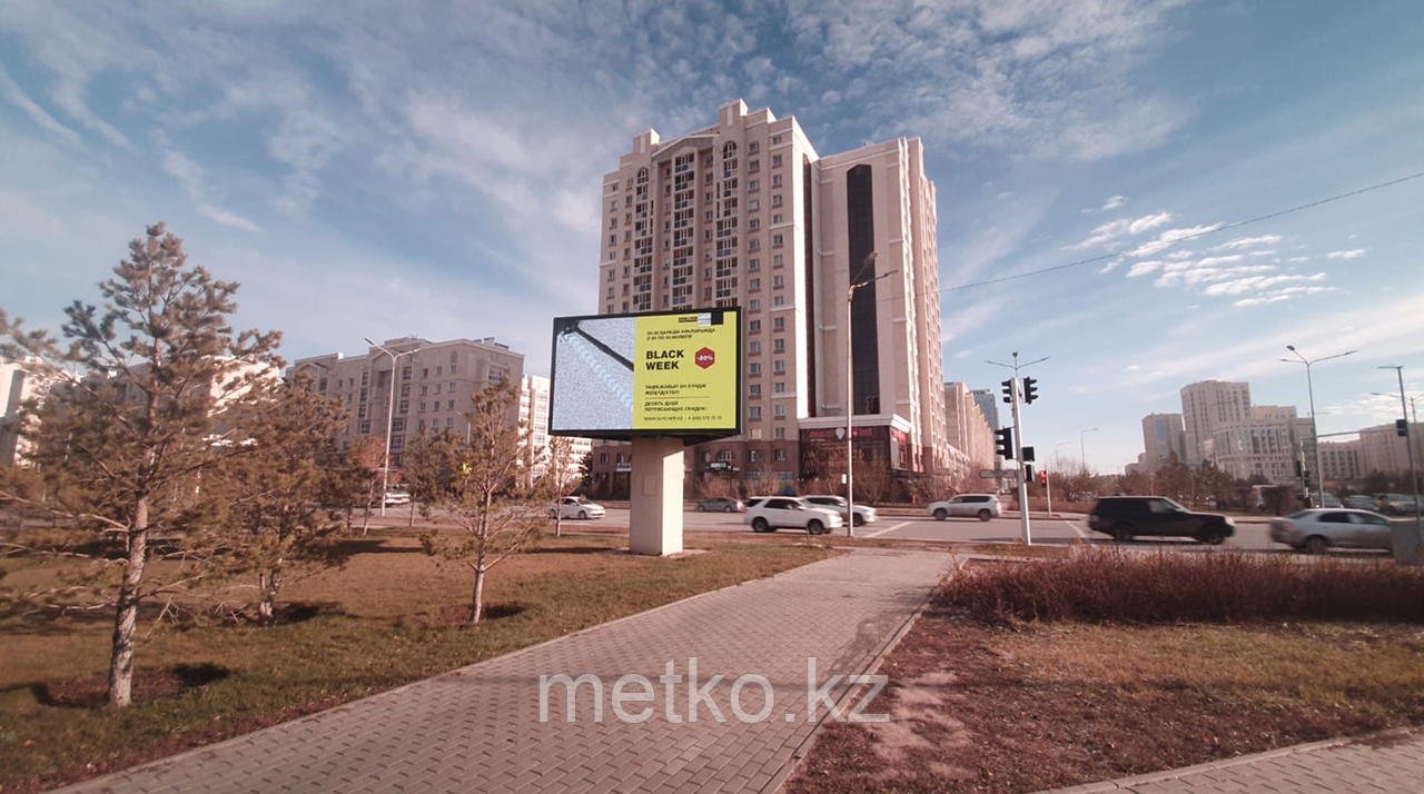 LED-экран: пр. Улы Дала / Туркестан, левый берег, сторона 3, фото 1