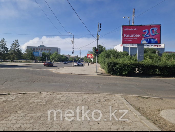 Билборд: бул. Ғарышкерлер 50 / ул.Сефуллина, Б