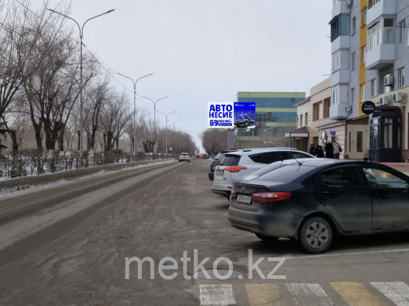 Билборд: бул. Ғарышкерлер 18, А, фото 1