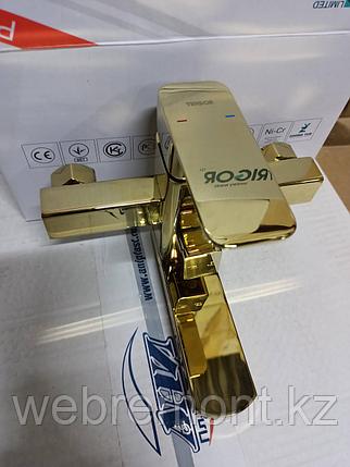 Смеситель для ванны короткий излив A3-TT-341 , золото, фото 1