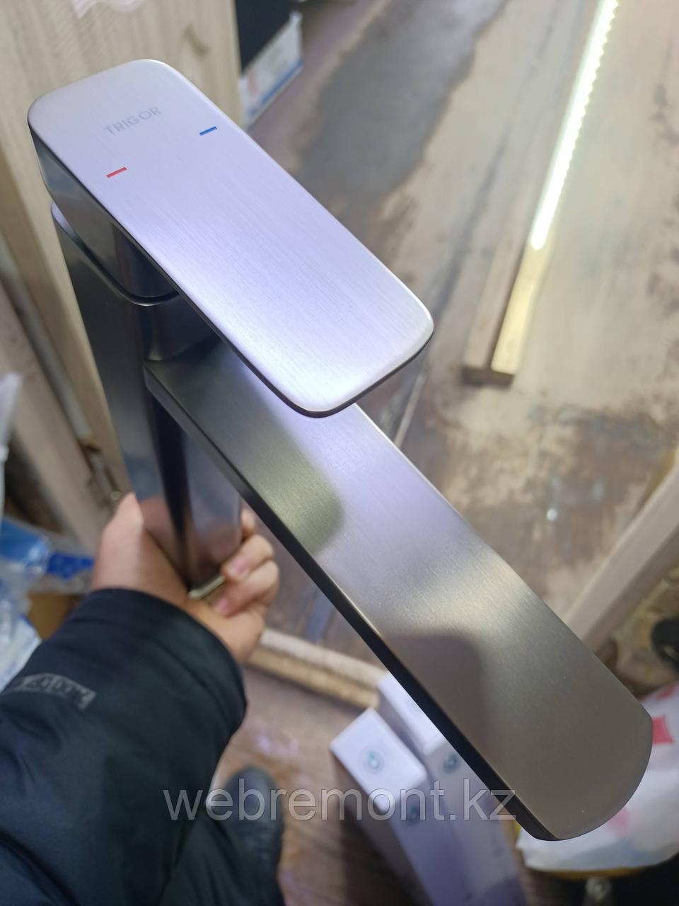 Смеситель  для раковины A2-FB-341, оружейная сталь, высокий