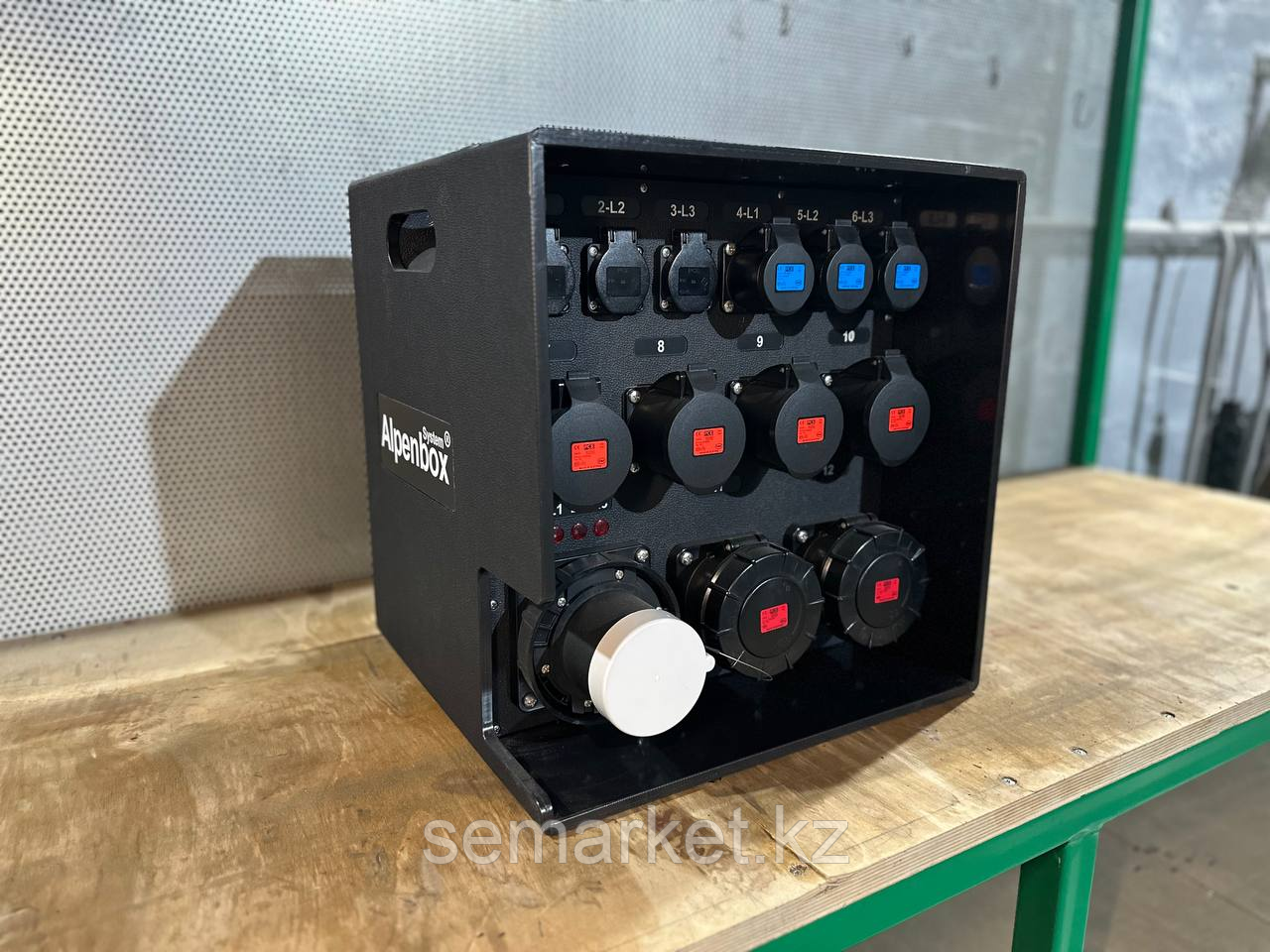 Аренда щит распределительный 125А/80кВТ без мультиметра