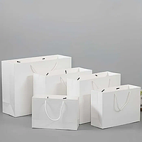 Картонные бумажные пакеты