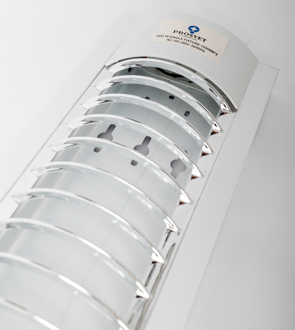 Корпус LED светильника под Т8 IP20 (с решеткой) PROSVET