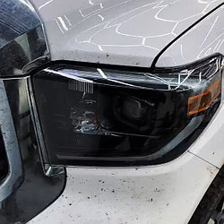 Улучшение света на Toyota Tundra 2020