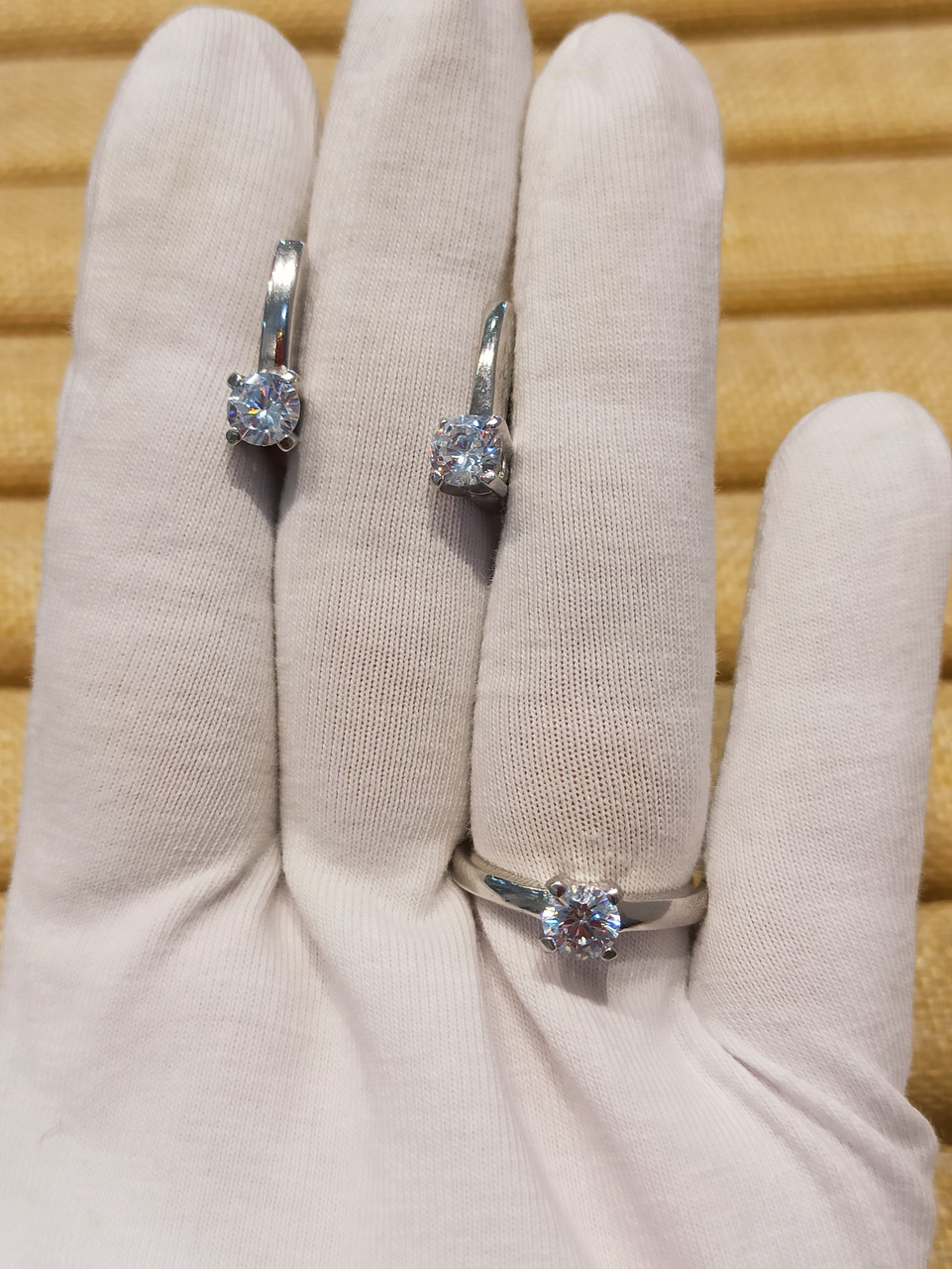 Комплект / Swarovski / размер кольца: 18 ( пр. Абая 141 )