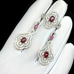 Комплект с натуральными звездчатыми Рубинами