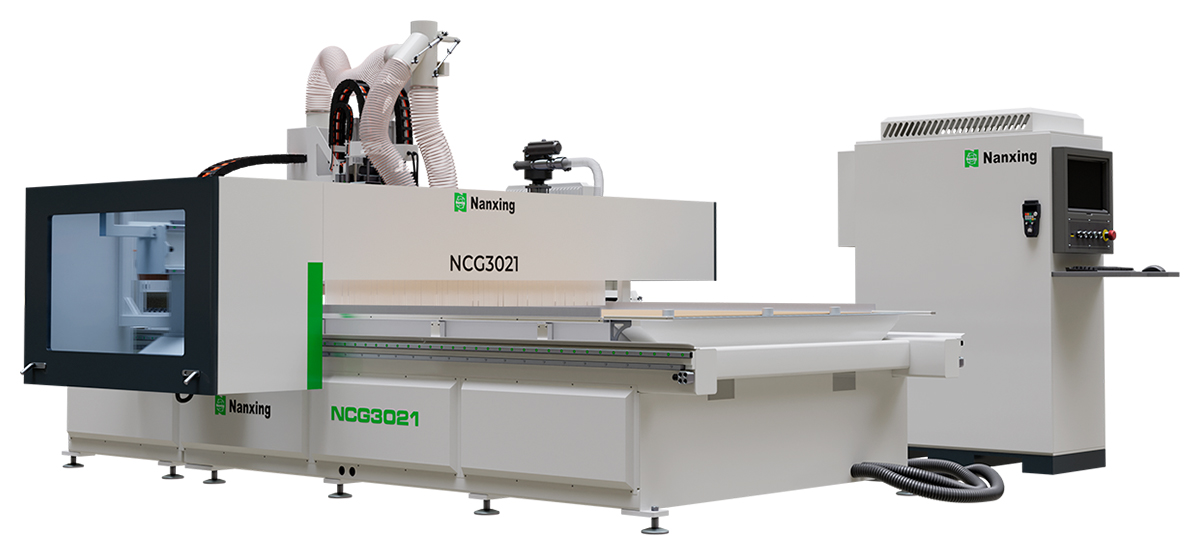 Обрабатывающий центр с ЧПУ NCG3021