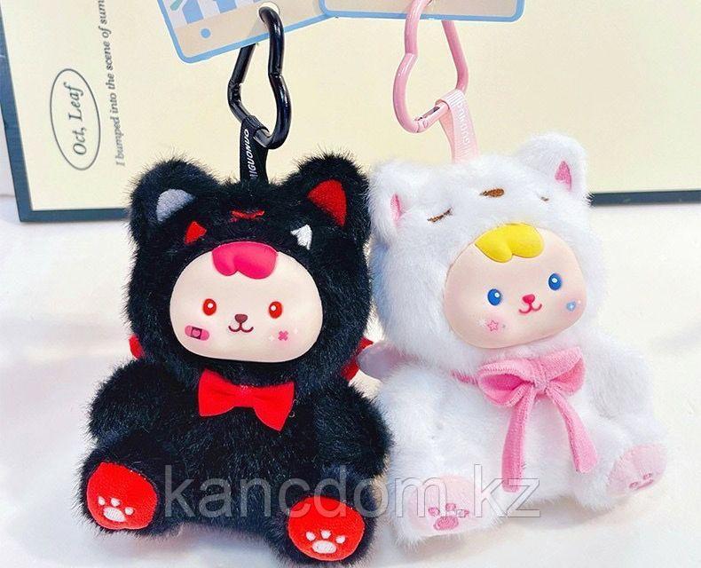 Брелок "Dolls in costumes" SS00-016