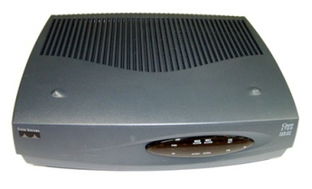 Маршрутизатор Cisco 1721 10/100BaseT Modular Router with 2 WAN slots, 16 MB Flash, 64 DRAM