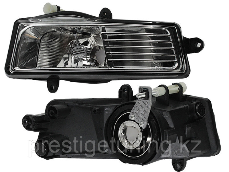 Противотуманная фара левая (L) на Audi A6 2008-11 (SAT)
