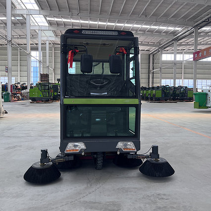 Аккумуляторная подметальная машина 20B/ Lithuim battery