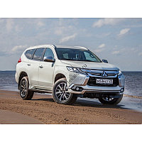 Mitsubishi Pajero Sport 2017 - лекало экрана мультимедиа