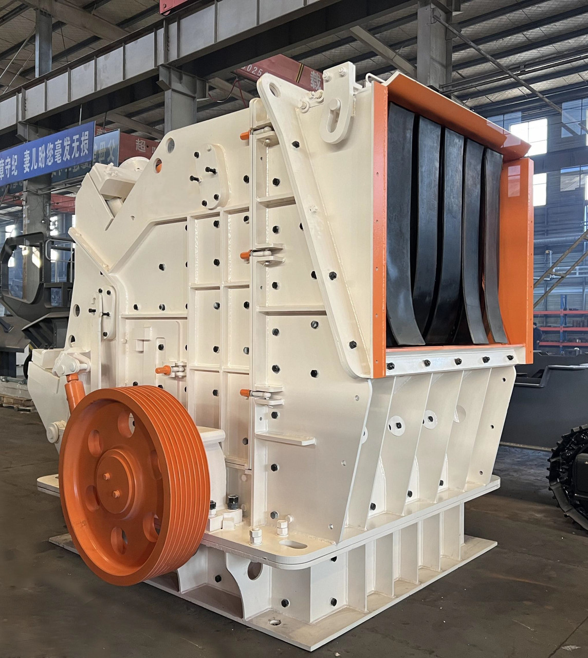 Ударная роторная дробилка LF150