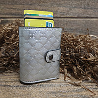 Картхолдер держатель для карт и визиток с RFID защитой экокожа KH-327 серебренный