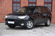 MITSUBISHI OUTLANDER 13-
