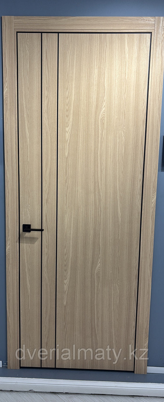 MINIMA KOMPLANAR PP Natural Oak BLACK 2.20 DL158 AB. Дверь межкомнатная, фото 1