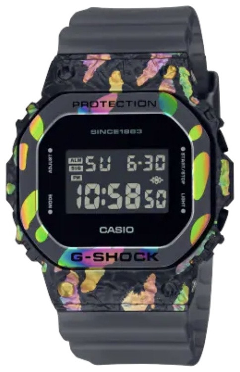 Часы Кварцевые CASIO GM-5640GEM-1DR пластик, нержавеющая сталь