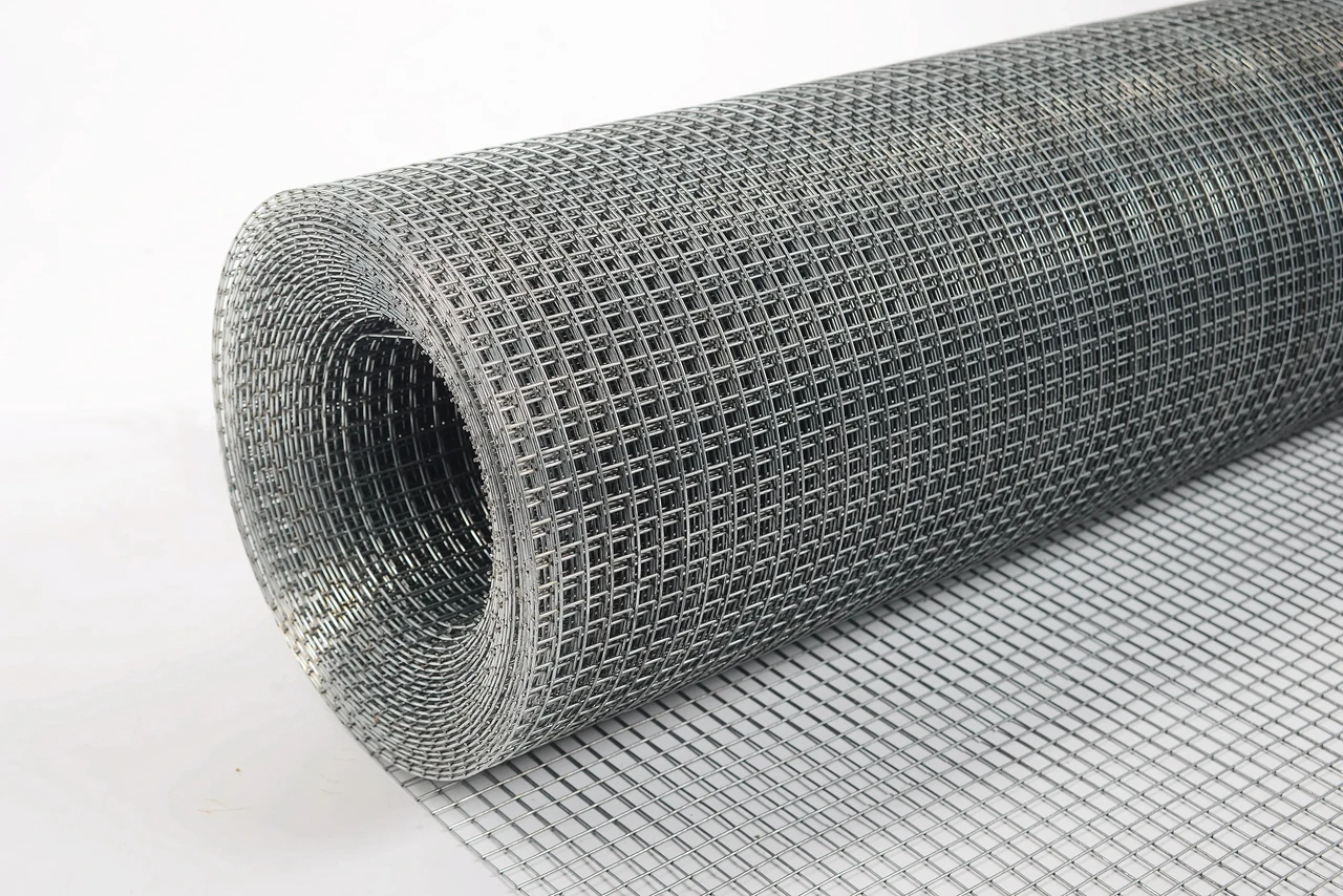 Сетка сварная в рулонах ГОСТ 2715-75 из оцинкованной проволоки 25 х 25 х 0,6 - фото 1 - id-p124759255