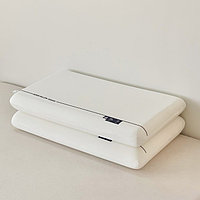 Подушка анатомическая, с эффектом памяти.