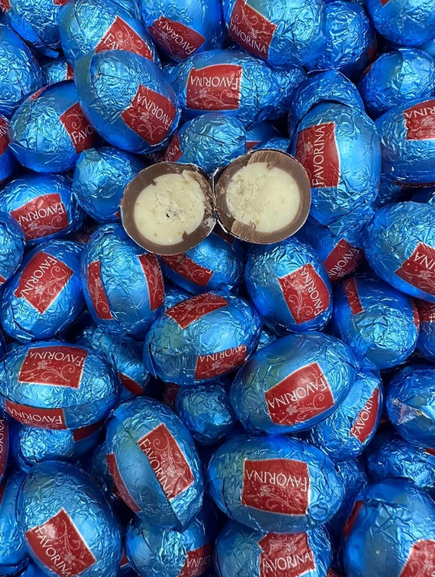 Яйца шоколадные Favorina (синие) 1кг